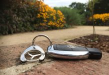 Daimler acquires PayCash Europe to launch Mercedes pay