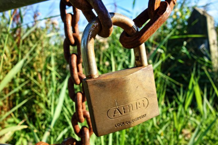 lock-2916126_960_720