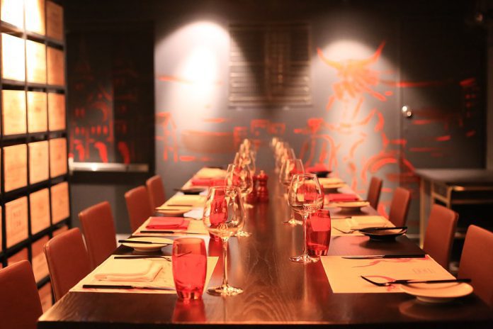 chair-3197286_960_720-696x464