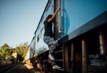 encompass, Bisnode partner to support onboarding at Nordic financial institutions