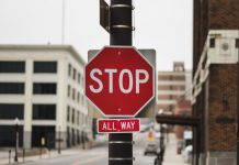 FlashFX improves onboarding with support from 4Stop