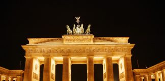 Deutsche Bank Wealth Management to implement Finantix’s KYC solution