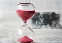 Regulators give more time to live up to new margin requirement for non-centrally cleared derivatives