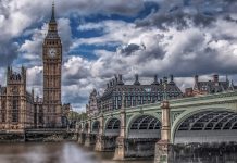 FCA working with HM Treasury to finalise rules on SM&CR extension