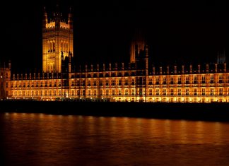 Regulators must punish traditional and challenger banks harsher to avoid IT failures, MP committee says