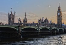 Treasury Committee slams government for not giving the FCA more powers
