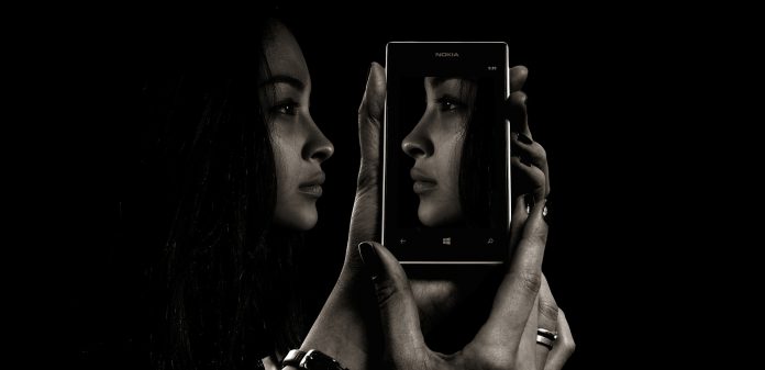 smartphone-1618909_1920