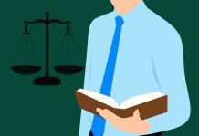 Experts say Robinhood class-action lawsuit unlikely after service outage