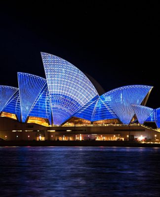 ASIC takes Commonwealth Bank of Australia to court over failing to help gambler