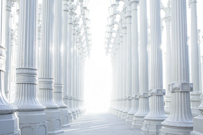 columns-801715_1280