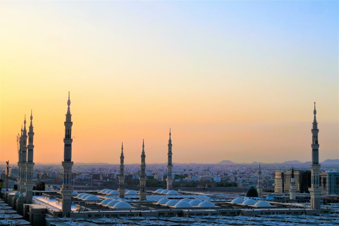 dome-buildings-during-golden-hour-2830460