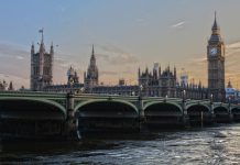 Payfone launches mobile authentication services in the UK