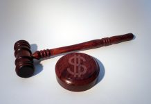 RBI slaps a $275,600 fine on SBI for deficiencies in regulatory compliance