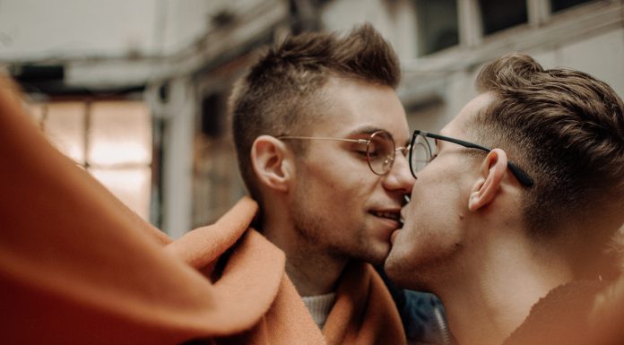 Dating site Manhunt hacked with thousands of accounts leaked