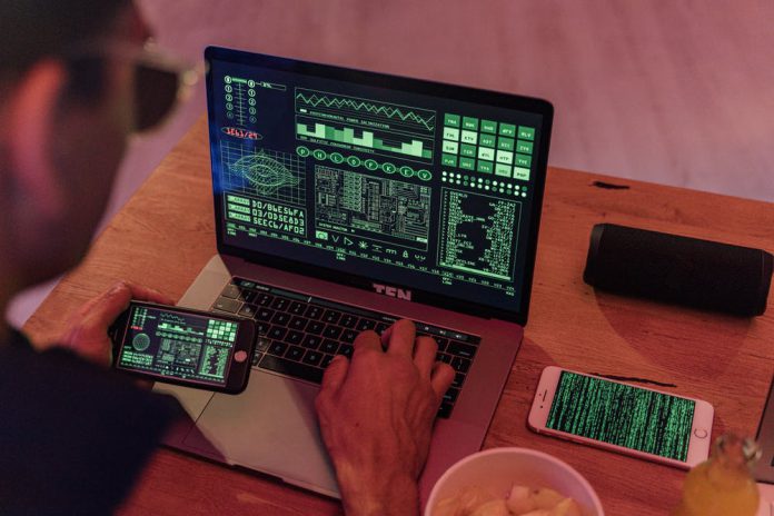 pexels-photo-5475763