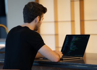 CaixaBank teams with Revelock to create anti-fraud solutions