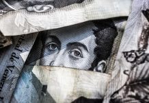 How do EU and UK AML regulations differ post-Brexit?