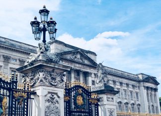 Queen’s Speech outlines new protections to fraud victims