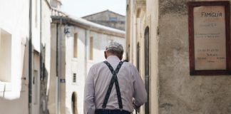 Chinese regulator calls on banks, insurers to develop pension financial services