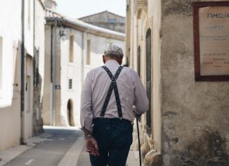 Chinese regulator calls on banks, insurers to develop pension financial services