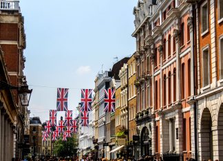 UK set to tighten regulatory grip on BNPL credit agreements