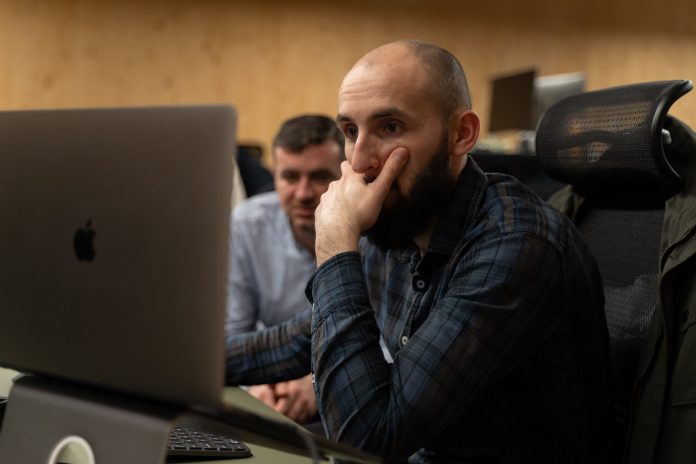 Financial services have less security flaws than others