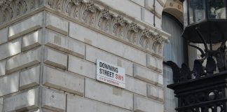 Liz Truss calls for City regulator merger in ‘war on technocrats’ Truss