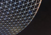 What are the benefits of blockchain in financial services? Blockchain