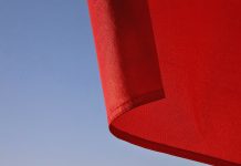 What are some of the key AML red flags? red