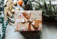 Unwrapping cyber risks – how to protect your investments during the holiday season holiday