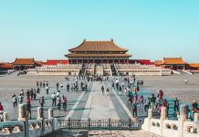 Major Chinese Stock Exchanges reveal new mandatory sustainability reporting requirements for firms China’s major stock markets, including the Shanghai Stock Exchange (SSE), Shenzhen Stock Exchange (SZSE), and Beijing Stock Exchange (BSE), have introduced fresh sustainability reporting guidelines for listed companies.