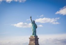 Mulberri and Acronis join forces to offer embedded cyber insurance to US SMBs Mulberri, an AI-driven insurance platform, has announced a partnership with Acronis to offer their Cyber Insurance to Acronis‘ small and medium-sized business customers in the US.