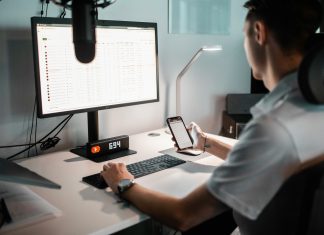 Experian acquires NeuroID: Bolstering behavioral analytics for advanced fraud prevention Experian acquires NeuroID: Bolstering behavioral analytics for advanced fraud prevention