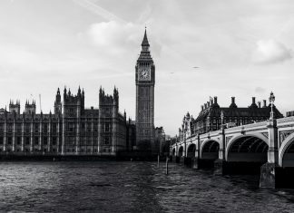 UK banks to hold suspicious payments for 72 hours to combat fraud