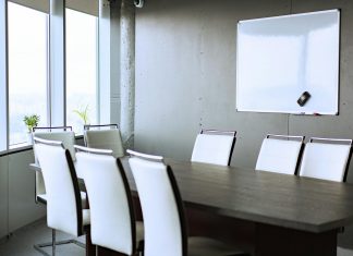 Edward Lane brings decades of experience to Muinmos’ Advisory Board Muinmos