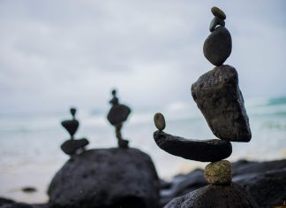 Simplifying compliance for fiat and stablecoin payments compliance