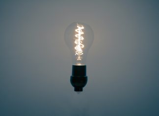 How Quantifind uses AI to scale adverse media risk insights Quantifind