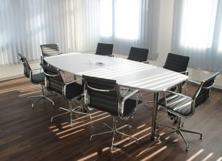 Broadstone appoints Damien Burke as Head of Regulatory Practice Broadstone has appointed industry veteran Damien Burke as its new Head of Regulatory Practice, strengthening the consultancy’s ambitions to expand its presence in the banking and finance sector.