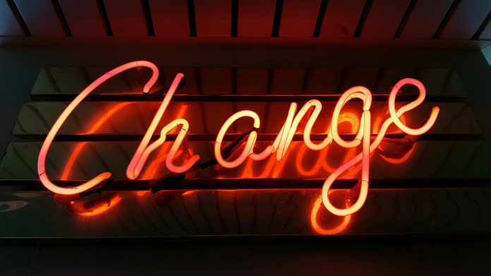 ross-findon-mG28olYFgHI-unsplash How AI is reshaping the future of financial crime prevention