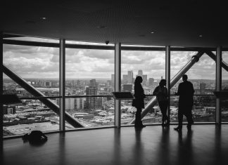 Fourthline promotes Fleur de Roos to COO Fourthline