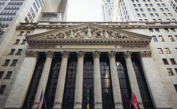 SEC fines NYSE $9m over major trading glitch NYSE