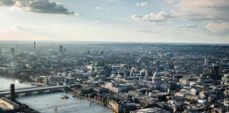 City of London calls on tech firms to fight fraud fraud
