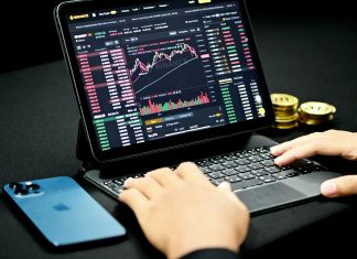 Online brokers’ onboarding models are failing FATCA and CRS trading