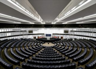 European Parliament backs digital euro to cut US reliance euro