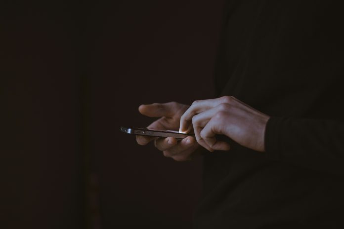 gilles-lambert-pb_lF8VWaPU-unsplash (2) fraud