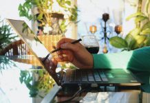 How risk-based verification protects recurring revenue risk