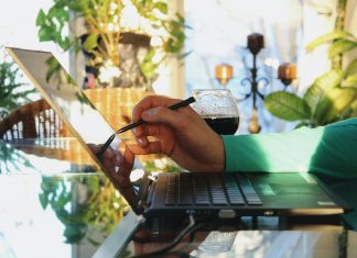 How risk-based verification protects recurring revenue risk