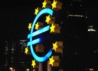 Cash still leads as euro area mobile payments surge Cash