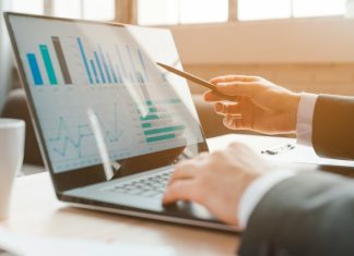 GRC Report taps Corlytics for RegTech-powered insight GRC Report taps Corlytics for RegTech-powered insight