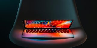LexisNexis bets on AI that retrains itself to stop fraud LexisNexis bets on AI that retrains itself to stop fraud